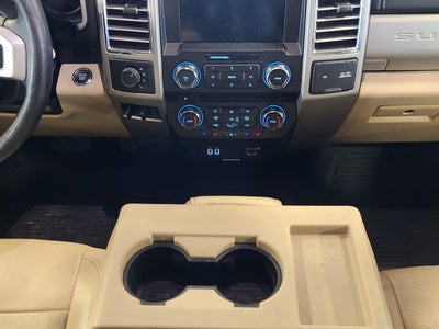 2017 Ford Super Duty F-250 SRW Lariat