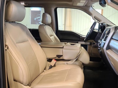 2017 Ford Super Duty F-250 SRW Lariat