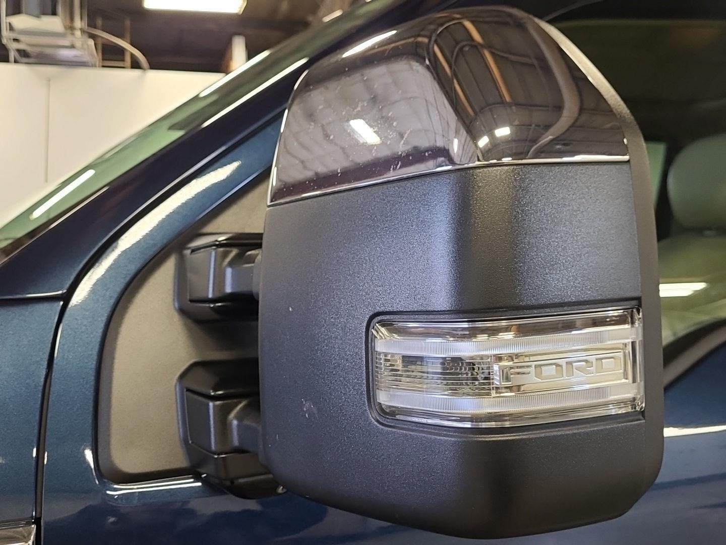 2017 Ford Super Duty F-250 SRW Lariat