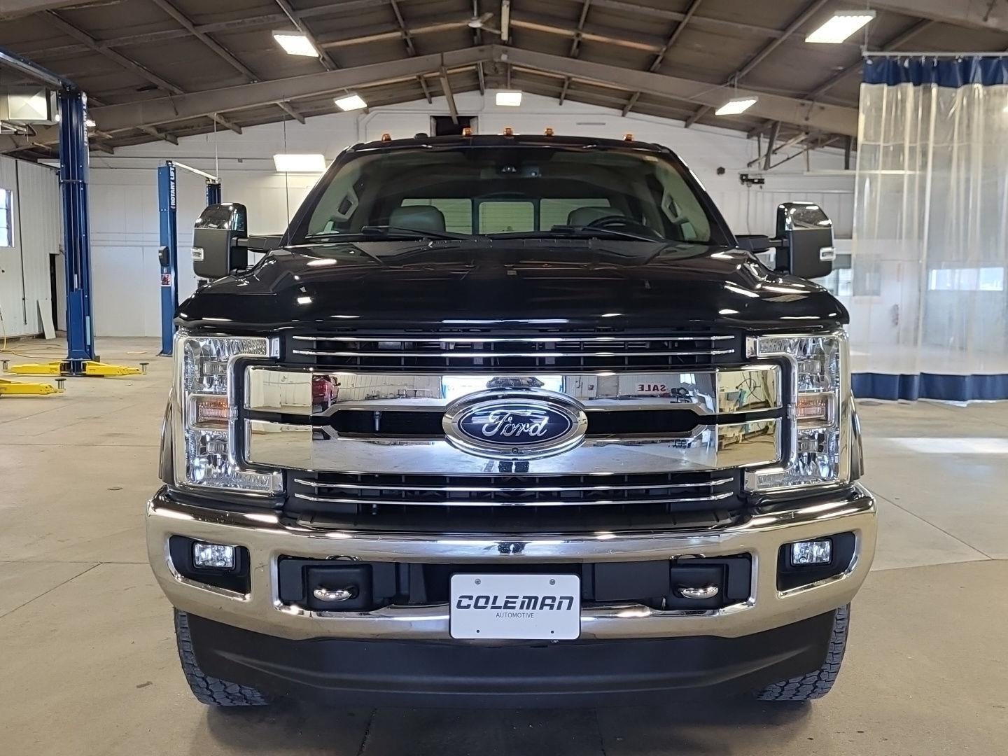 2017 Ford Super Duty F-250 SRW Lariat