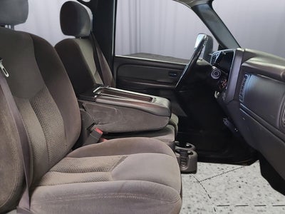 2005 Chevrolet Silverado 2500 HD LS