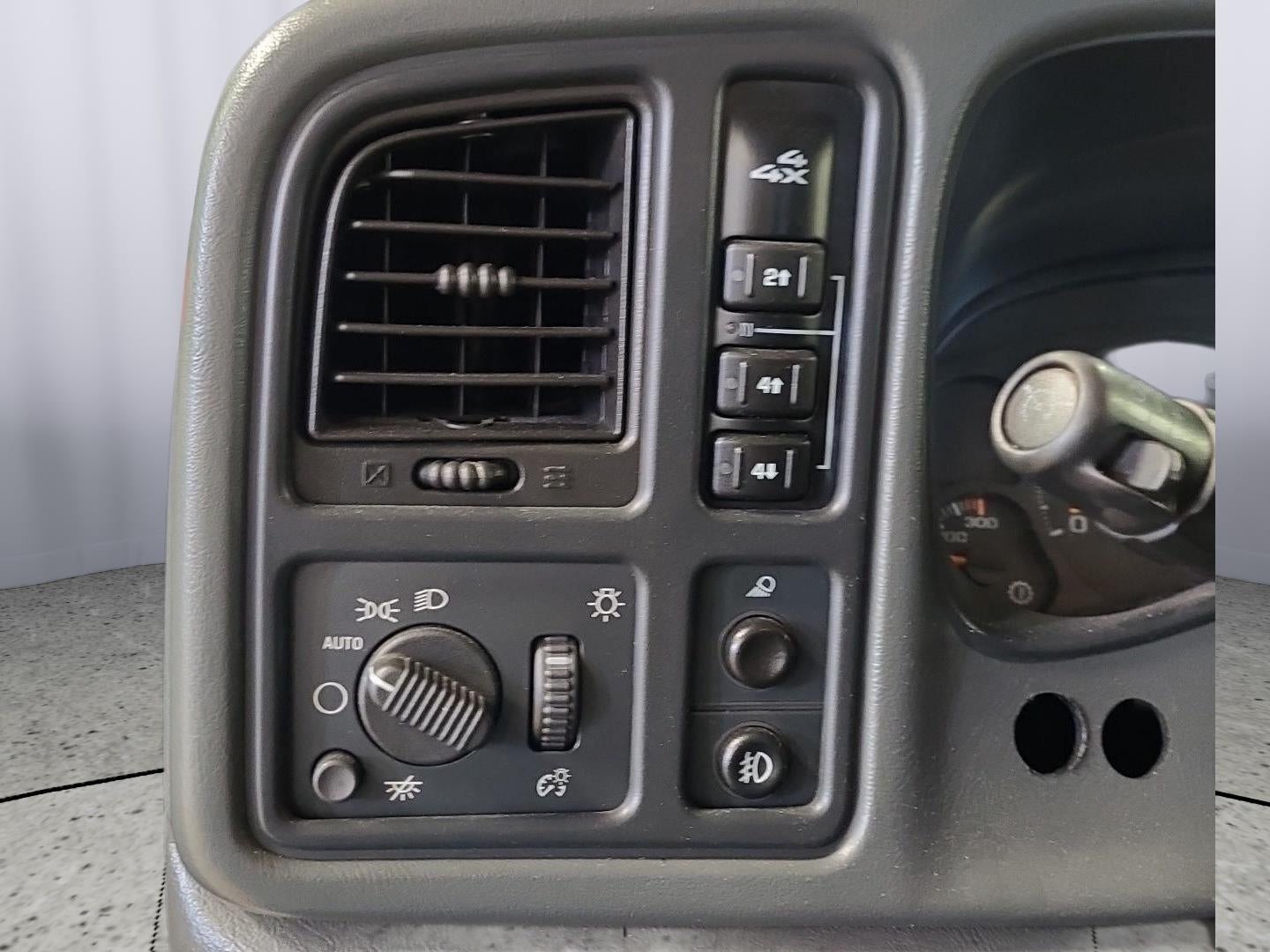 2005 Chevrolet Silverado 2500 HD LS