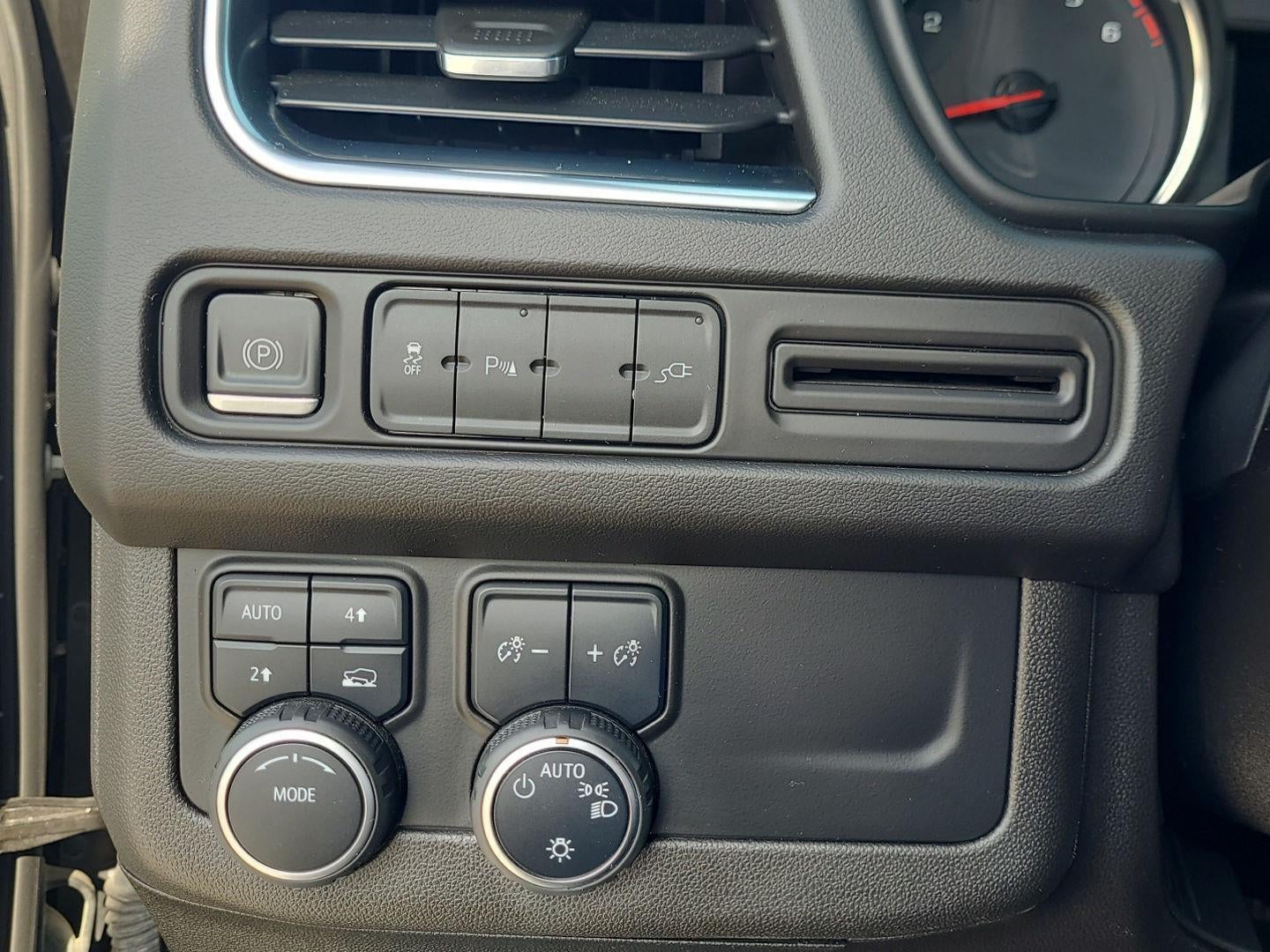 2021 Chevrolet Suburban LT