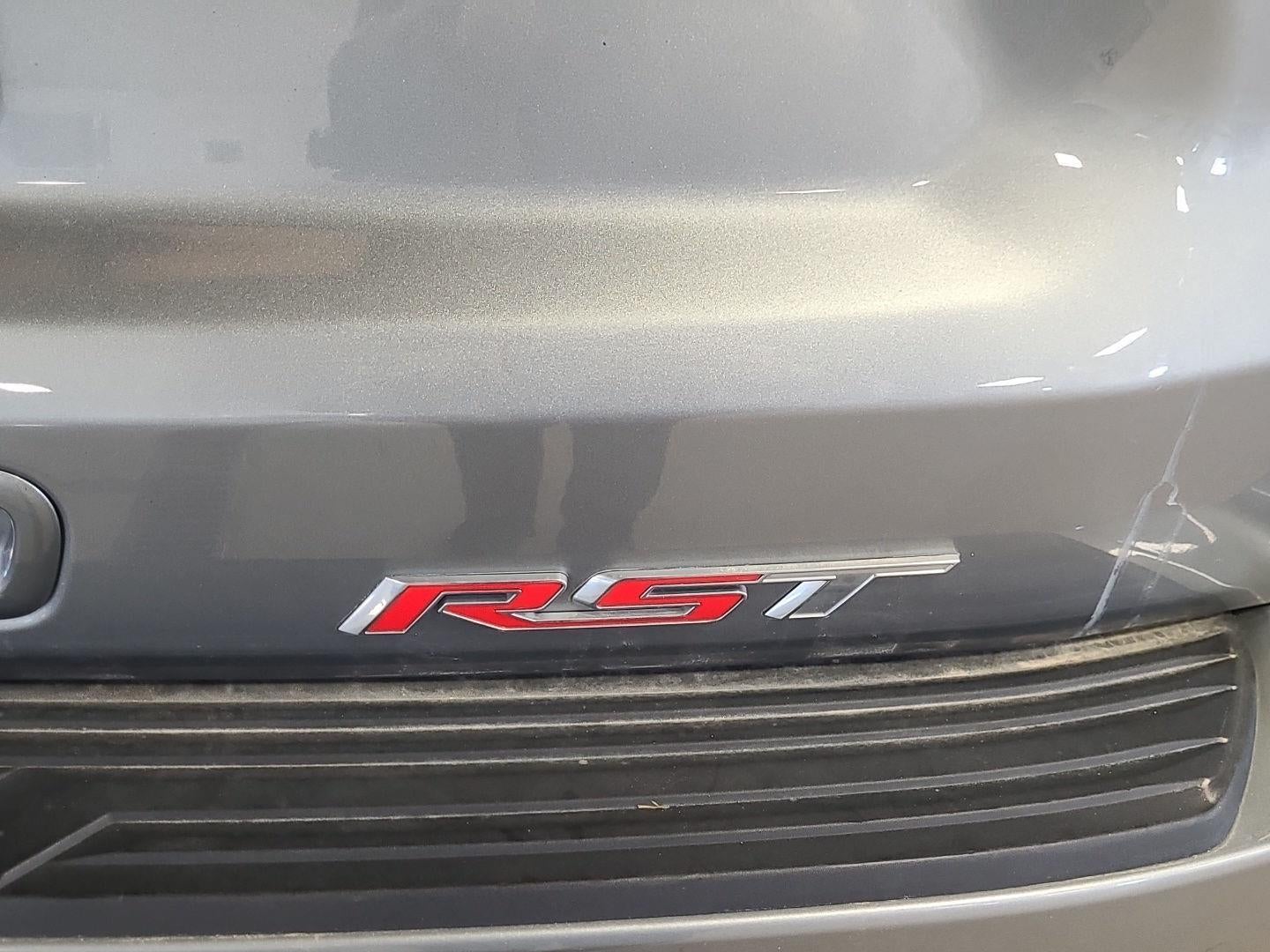 2023 Chevrolet Suburban RST