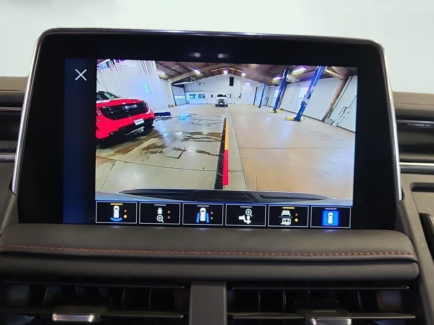 2023 Chevrolet Suburban RST