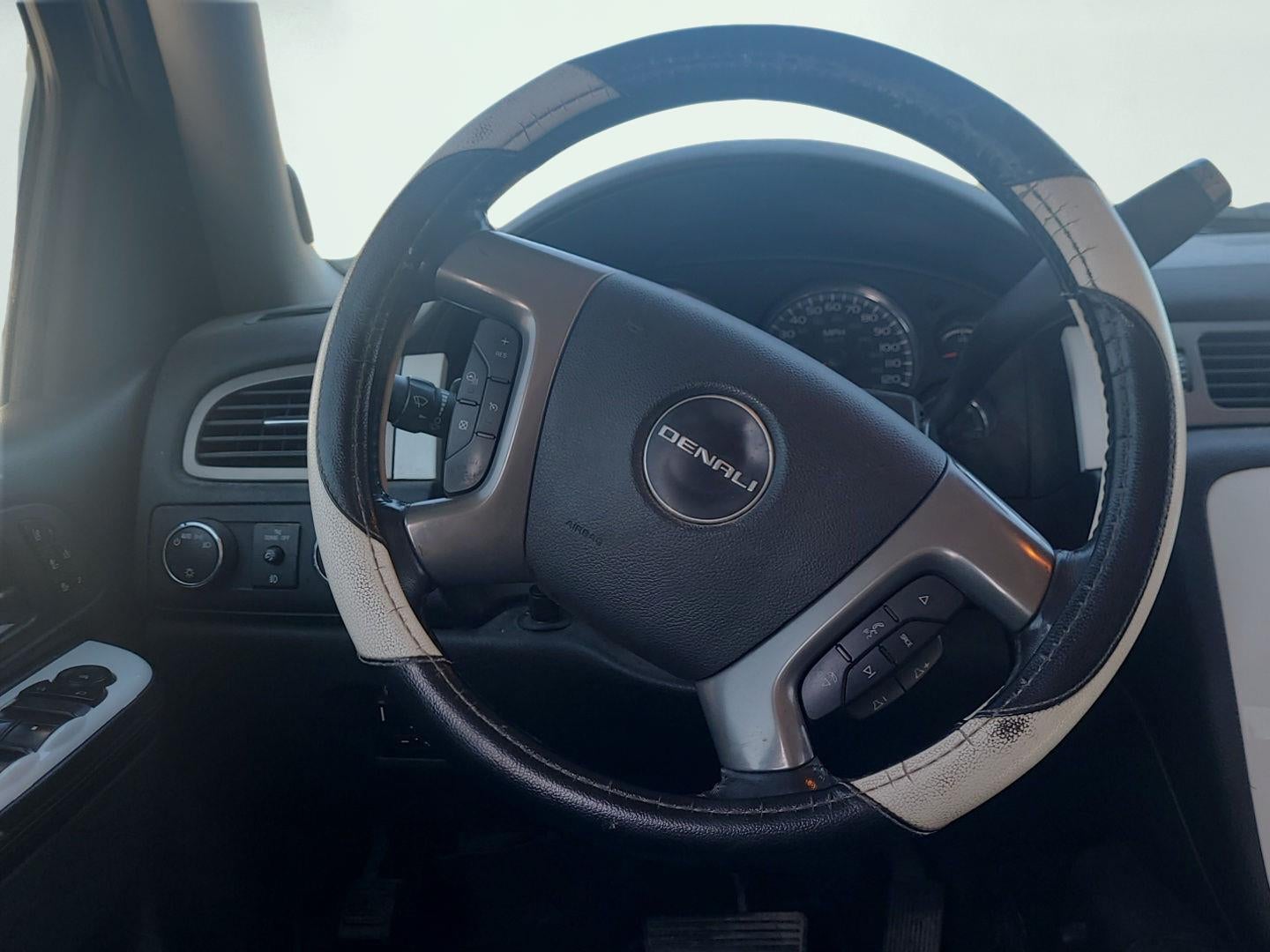 2013 GMC Sierra 2500 HD Denali