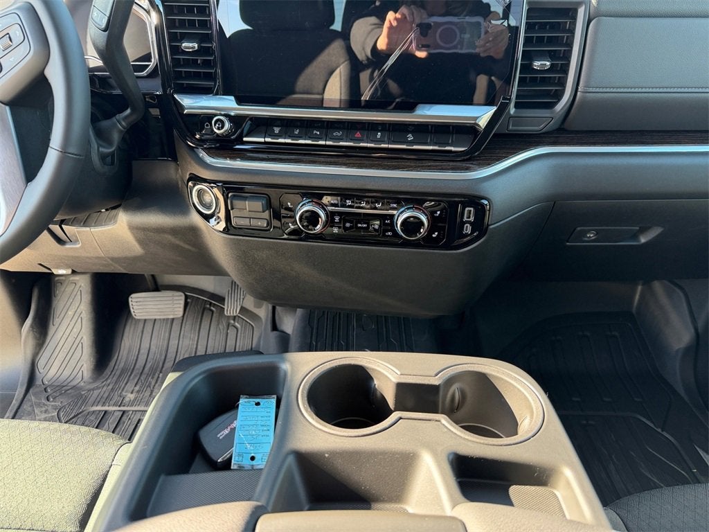 2025 GMC Sierra 3500 HD SLE