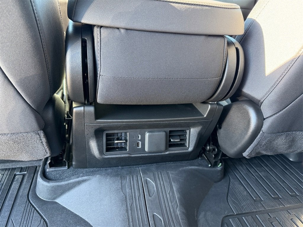 2025 GMC Sierra 3500 HD SLE