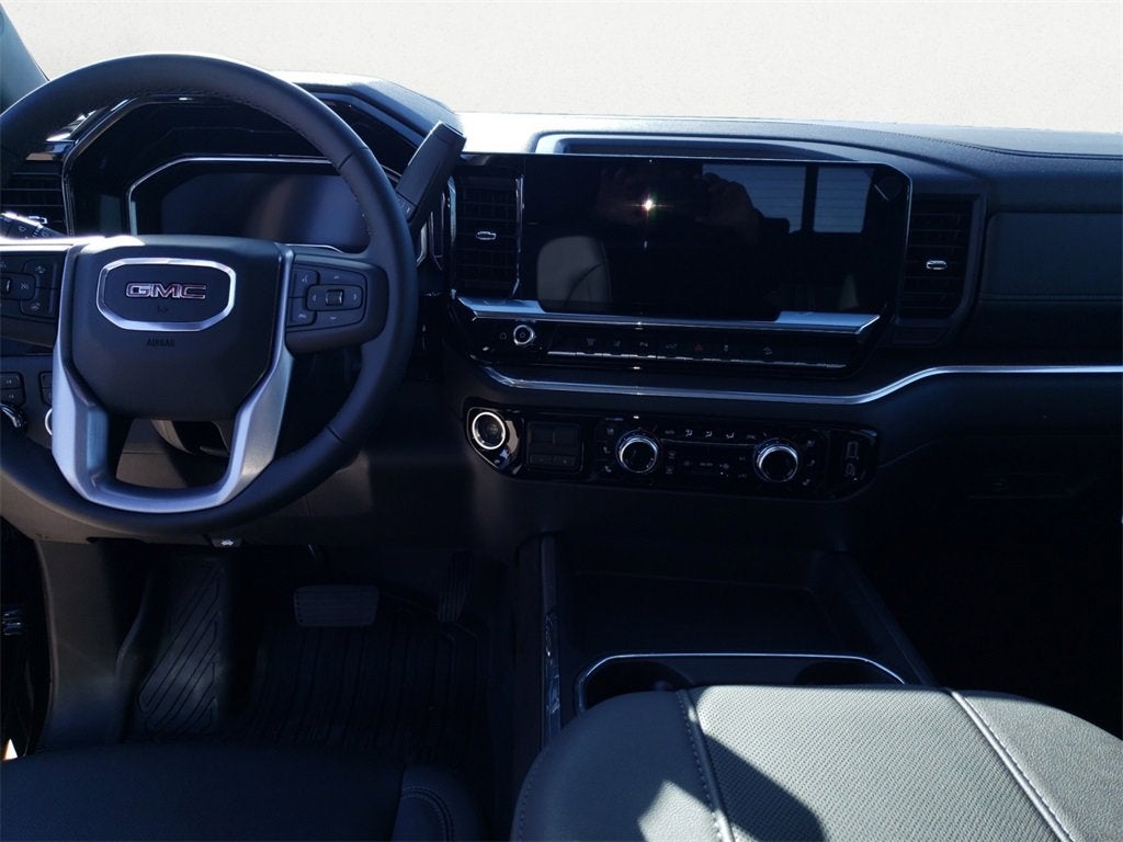 2025 GMC Sierra 3500 HD SLT