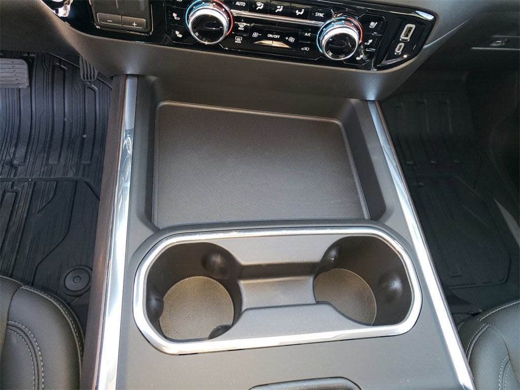 2025 GMC Sierra 3500 HD SLT