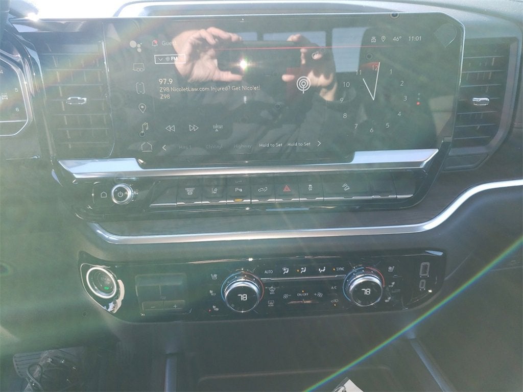 2025 GMC Sierra 3500 HD SLT