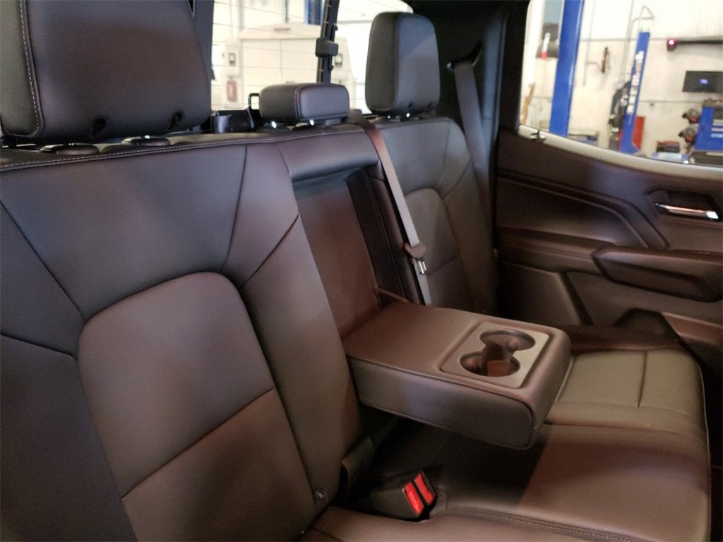 2025 GMC Canyon Elevation