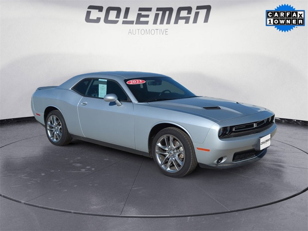 2023 Dodge Challenger SXT