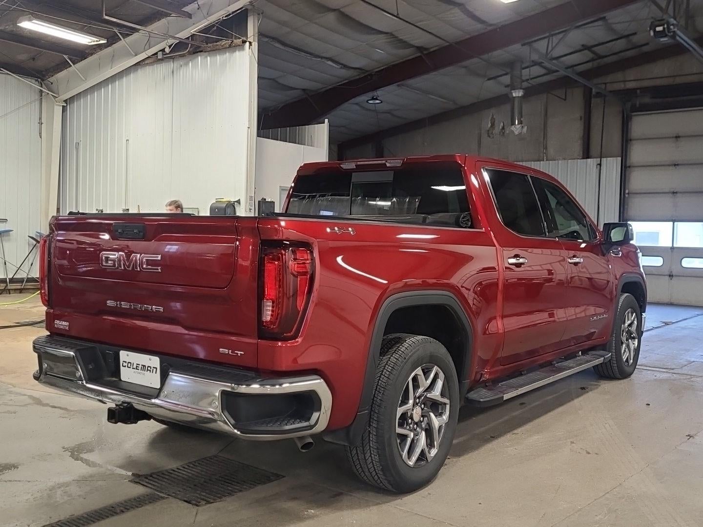 2024 GMC Sierra 1500 SLT