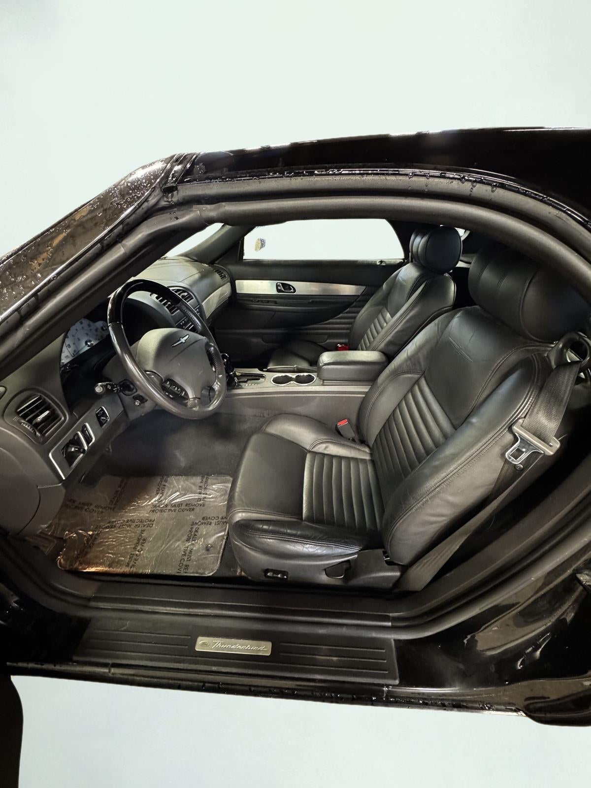 2002 Ford Thunderbird w/Hardtop Premium