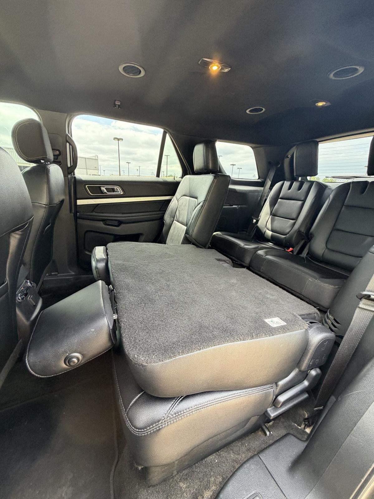 2016 Ford Explorer XLT 15
