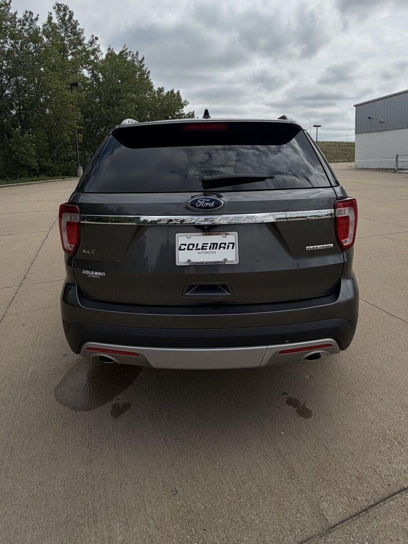 2016 Ford Explorer XLT 29
