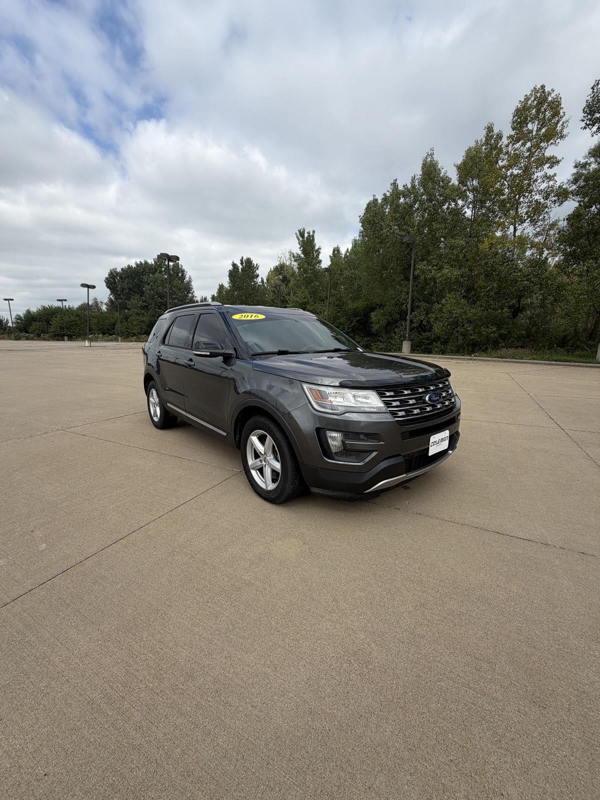 2016 Ford Explorer XLT 37