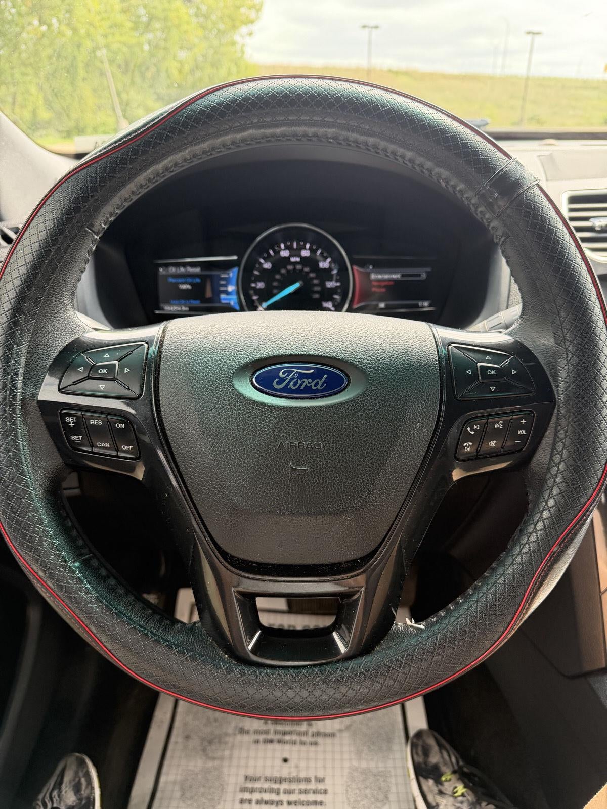 2016 Ford Explorer XLT 5