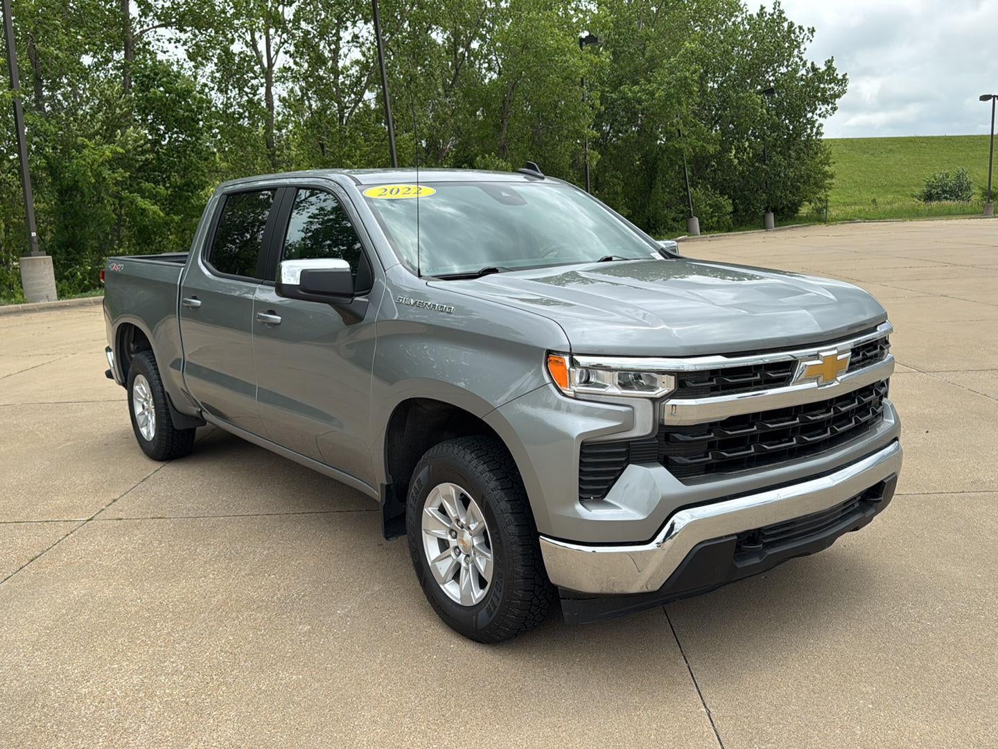 2025 Chevrolet Silverado 1500 LT