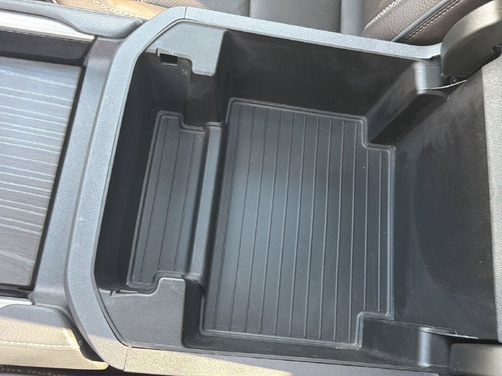 2024 GMC Yukon XL Denali 42