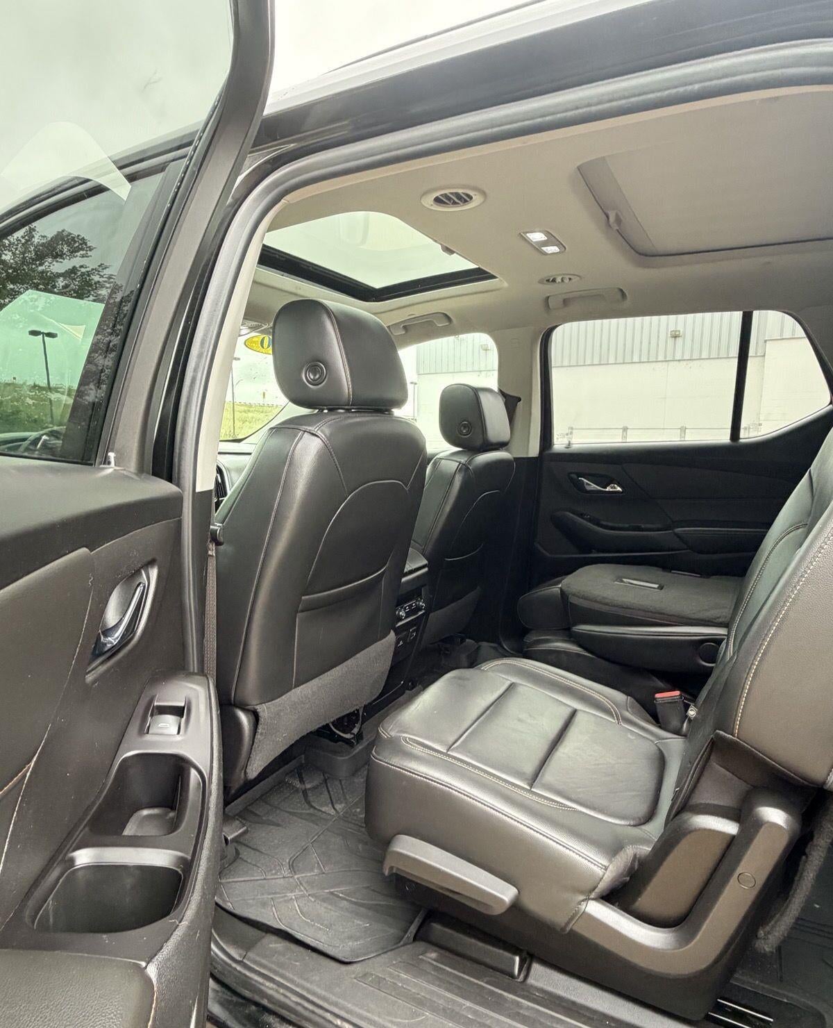2020 Chevrolet Traverse RS