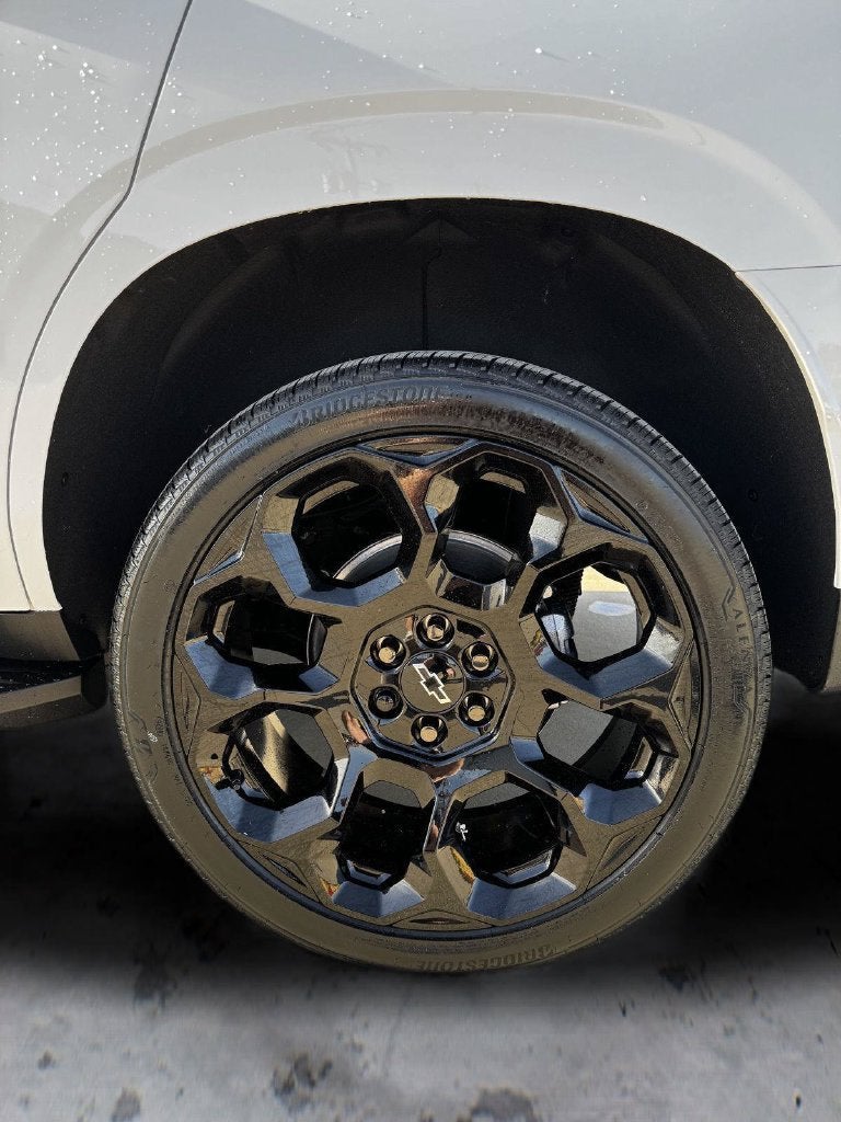 2027 Chevrolet Tahoe RST 8