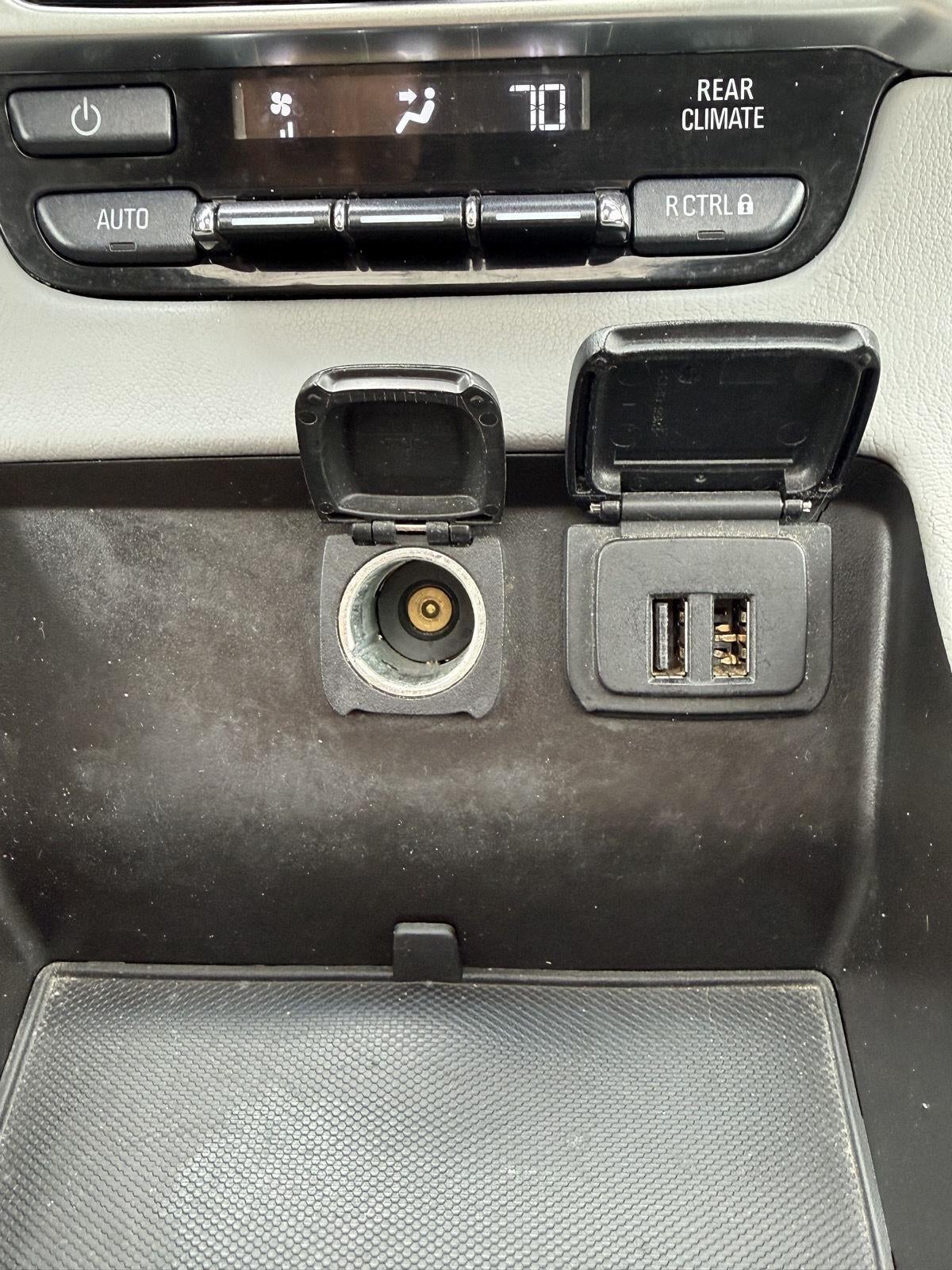 2015 Chevrolet Tahoe LT 8