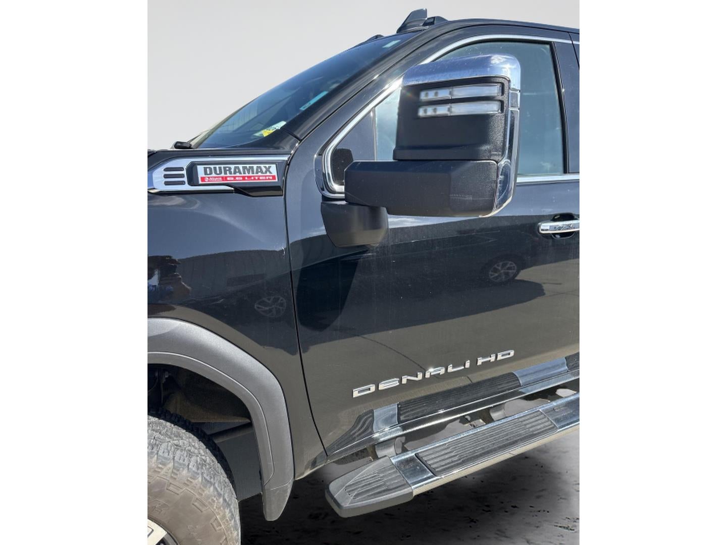 2025 GMC Sierra 2500 HD Denali