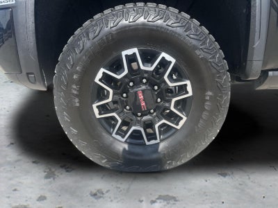 2025 GMC Sierra 2500 HD AT4X