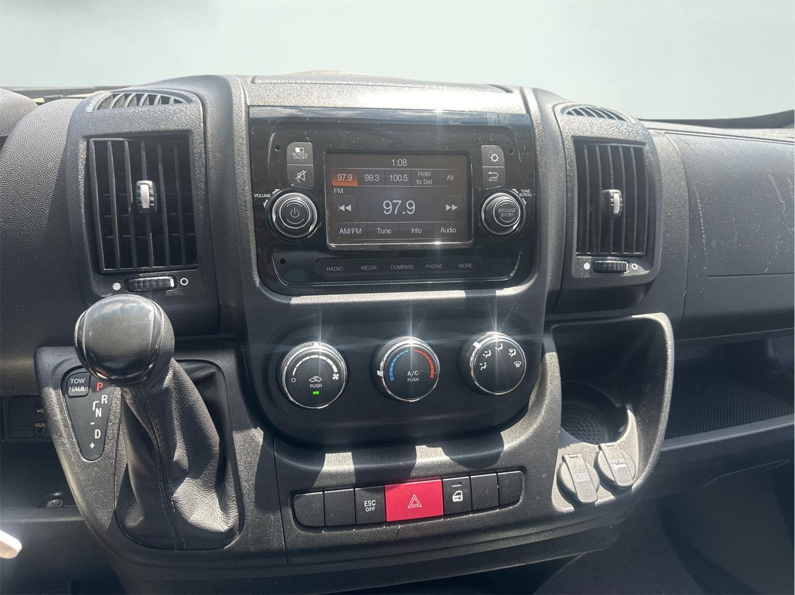 2019 RAM ProMaster Cargo Van 1500 Low Roof Tradesman 136-in. WB