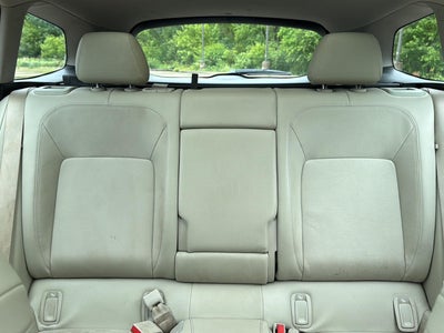 2019 Buick Regal TourX Essence