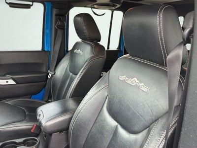 2014 Jeep Wrangler Unlimited Polar Edition
