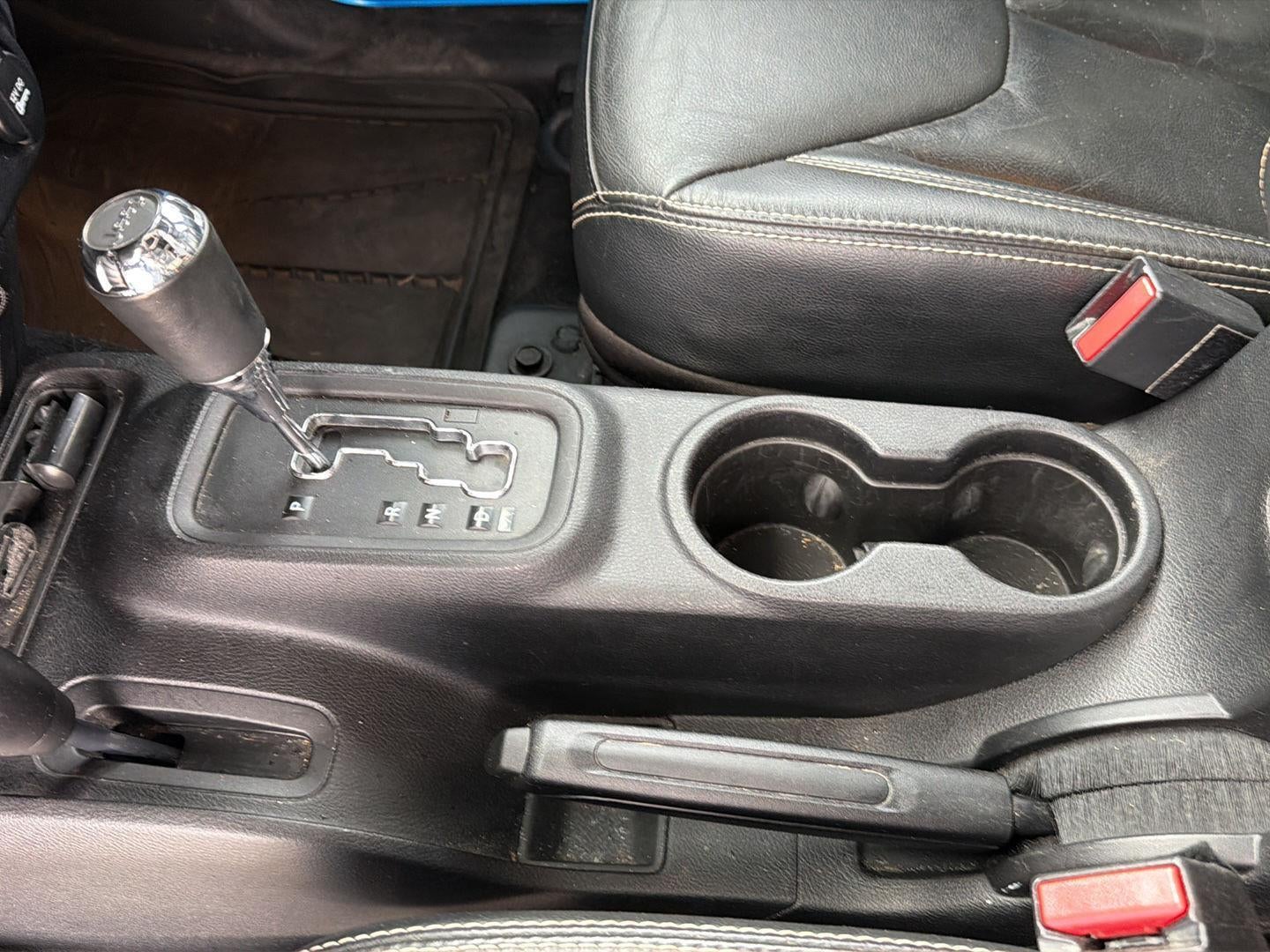 2014 Jeep Wrangler Unlimited Polar Edition