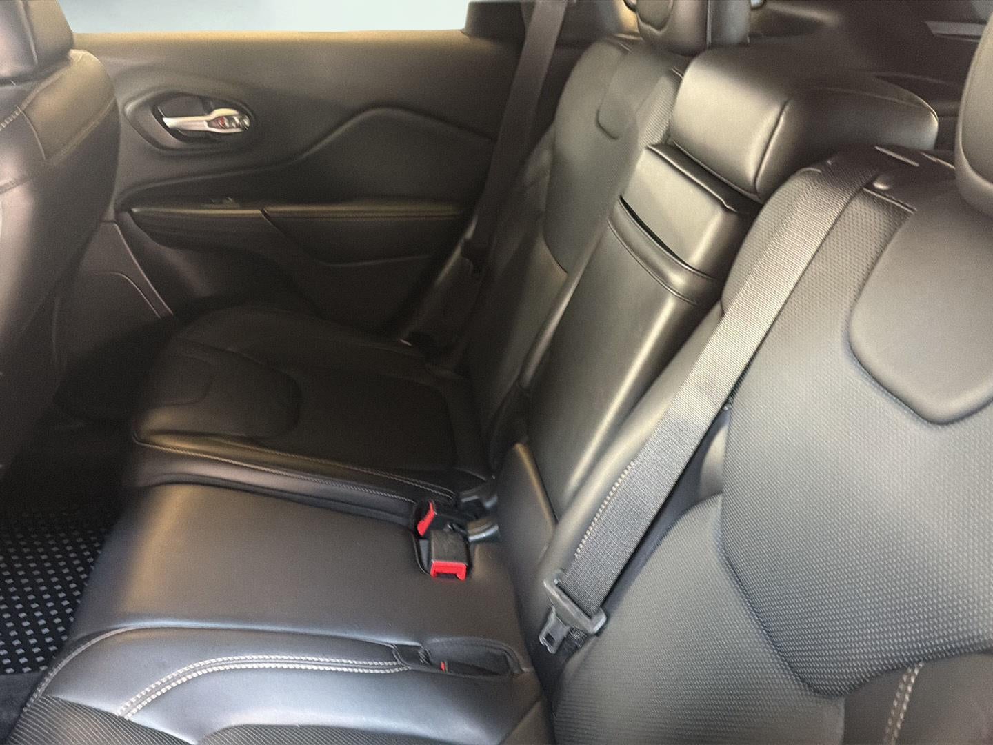 2016 Jeep Cherokee High Altitude