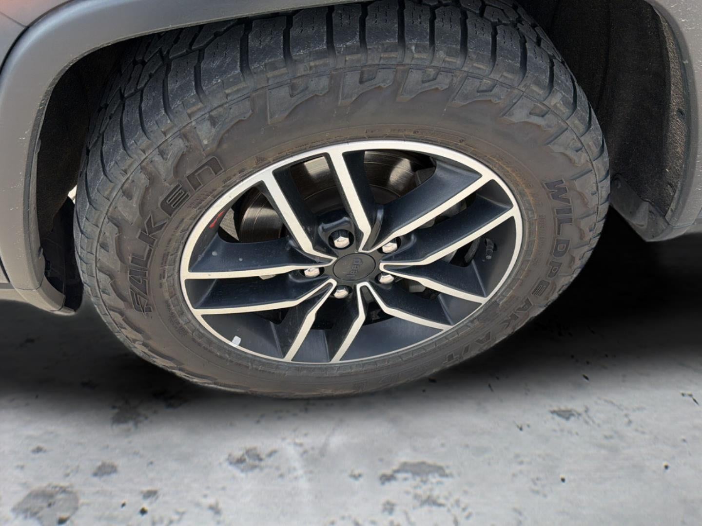 2020 Jeep Grand Cherokee Trailhawk