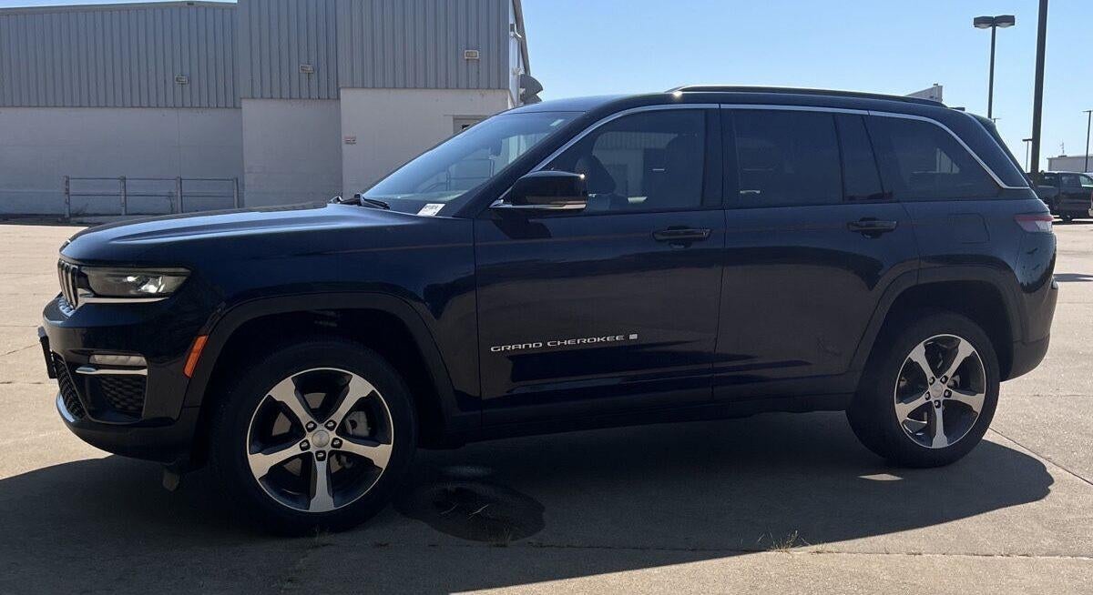 2024 Jeep Grand Cherokee Limited 22