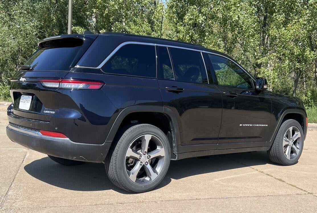 2024 Jeep Grand Cherokee Limited 23