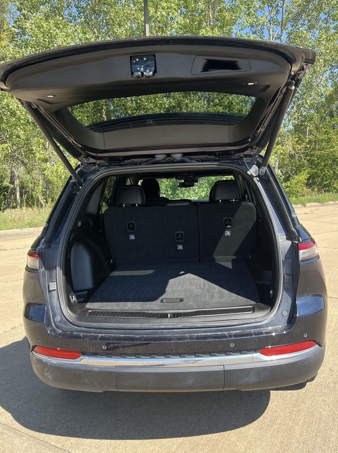 2024 Jeep Grand Cherokee Limited 27