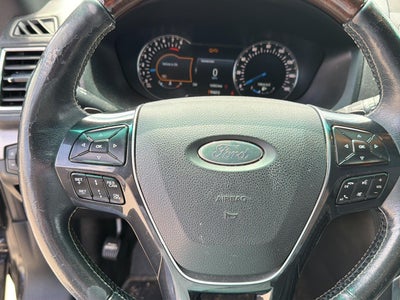 2017 Ford Explorer Platinum