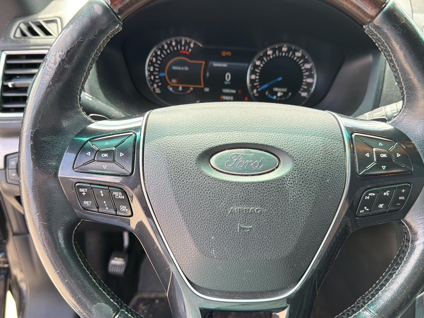 2017 Ford Explorer Platinum