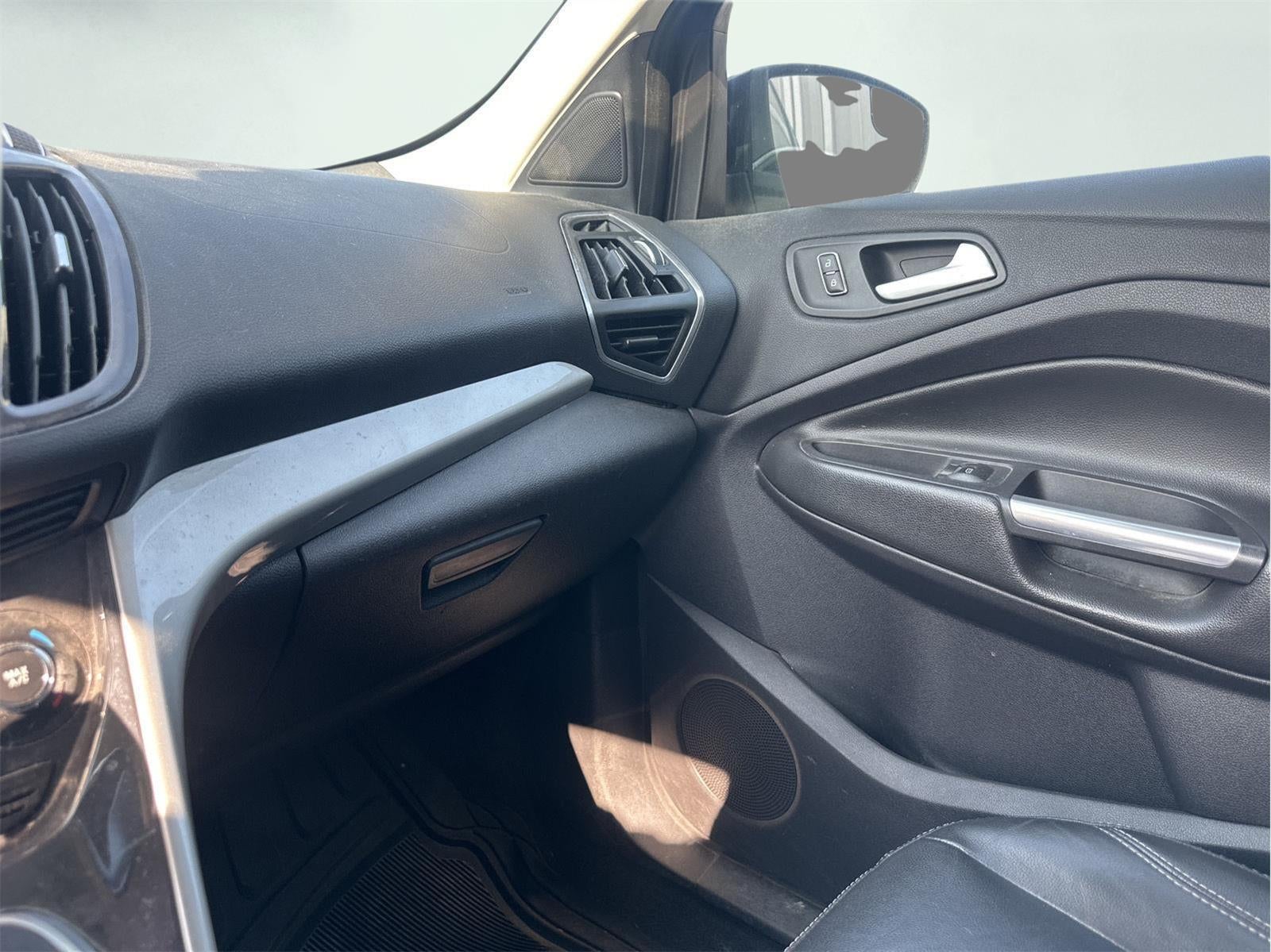 2013 Ford Escape SEL 22