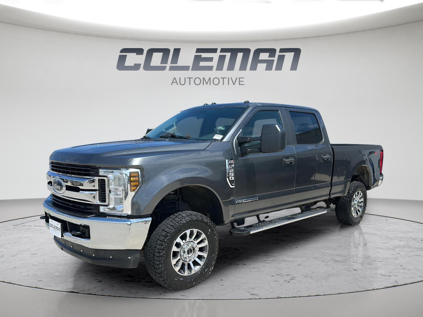 2019 Ford F-250 XL 4x4 Crew Cab 6-3/4' Box's photo