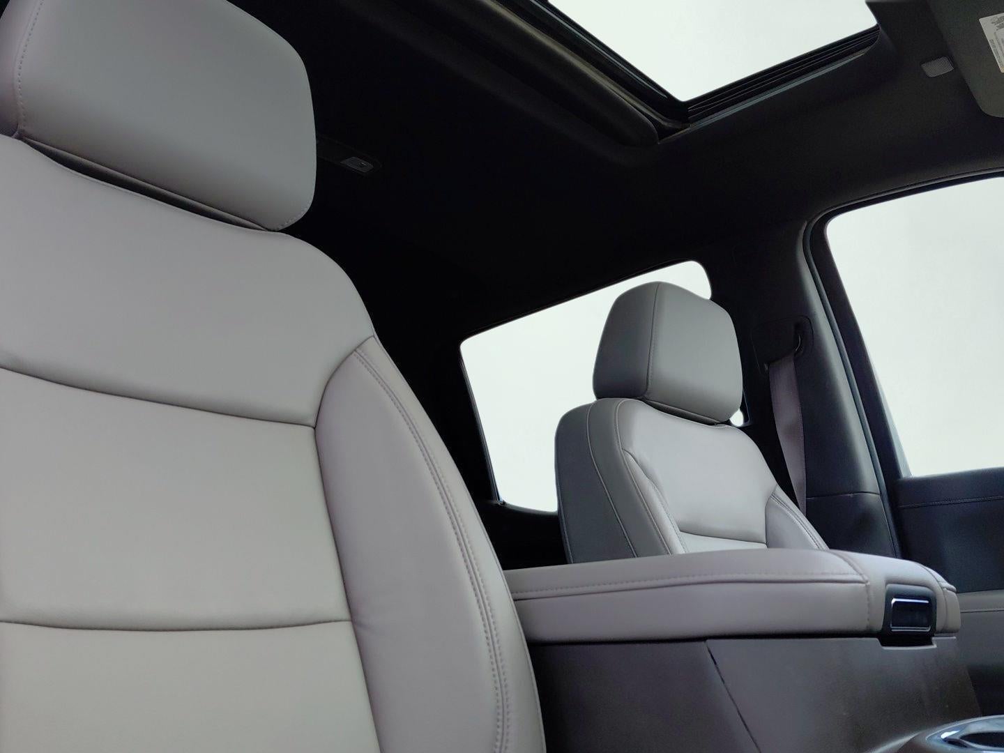 2020 Chevrolet Silverado 1500 RST 11