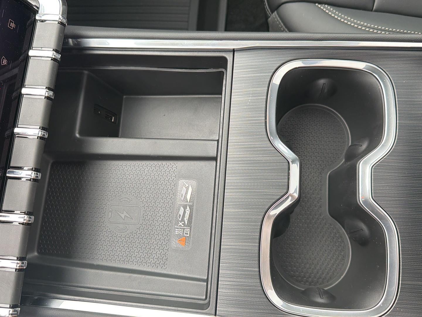 2027 GMC Acadia Elevation - Photo 19