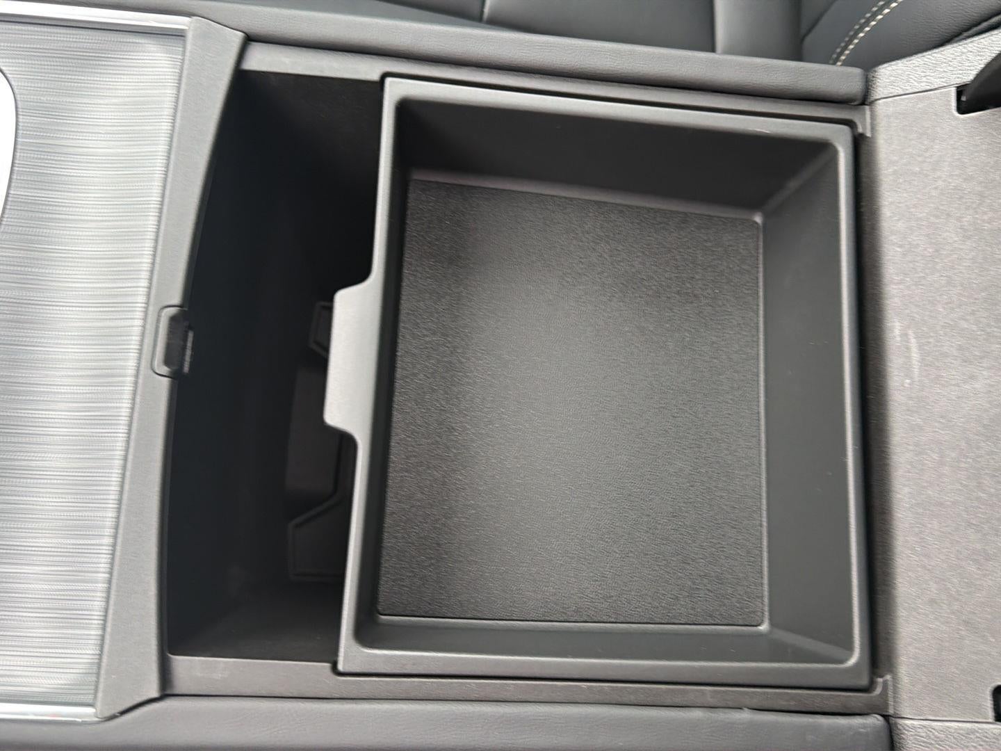 2027 GMC Acadia Elevation - Photo 22