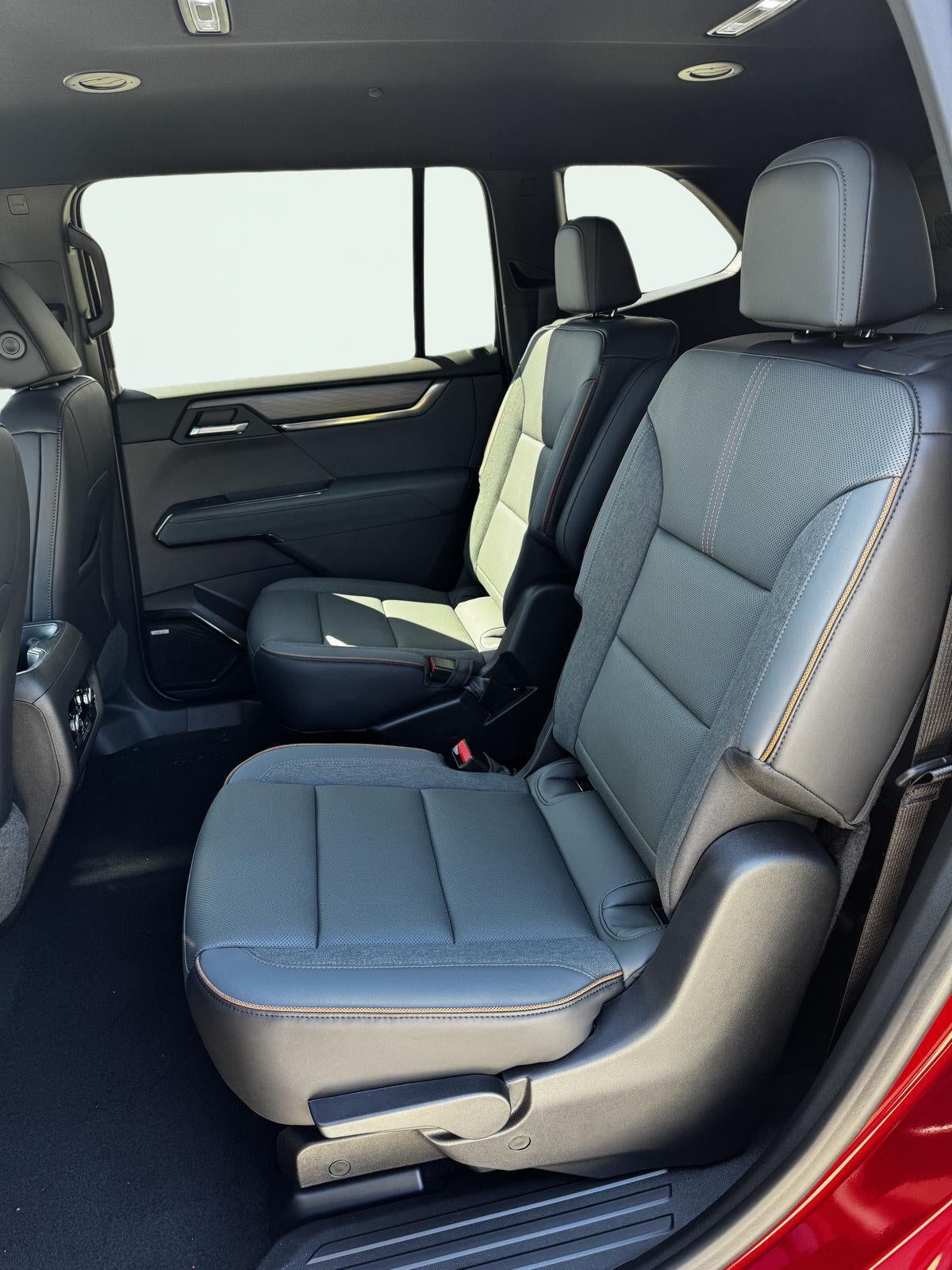 2027 GMC Acadia AT4