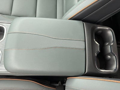 2027 GMC Acadia AT4