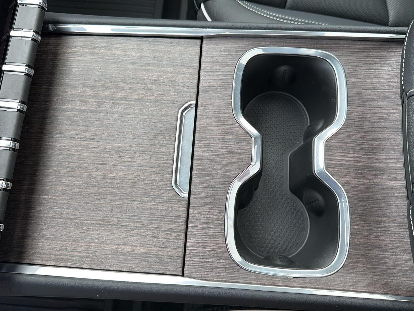2027 GMC Acadia Denali