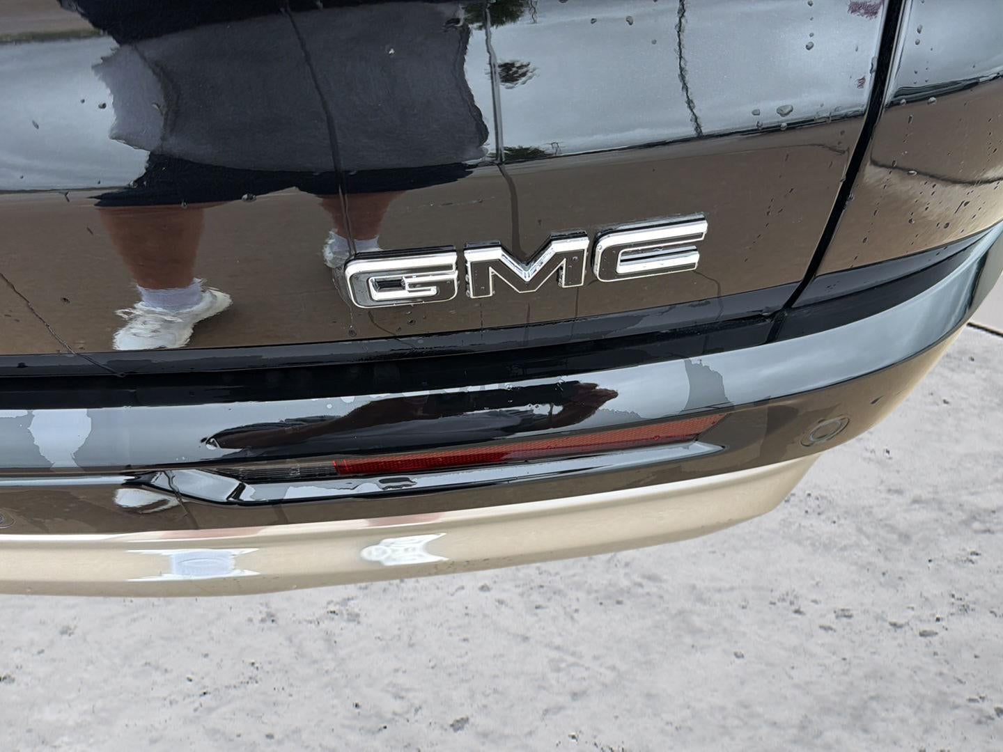 2027 GMC Acadia Denali